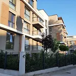 Apartman Deluxe 2 *