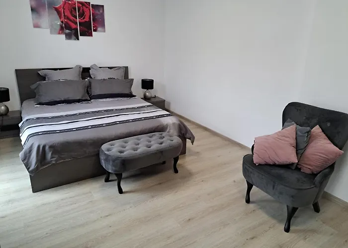 Deluxe 2 * Sankt Konstantin & Helena